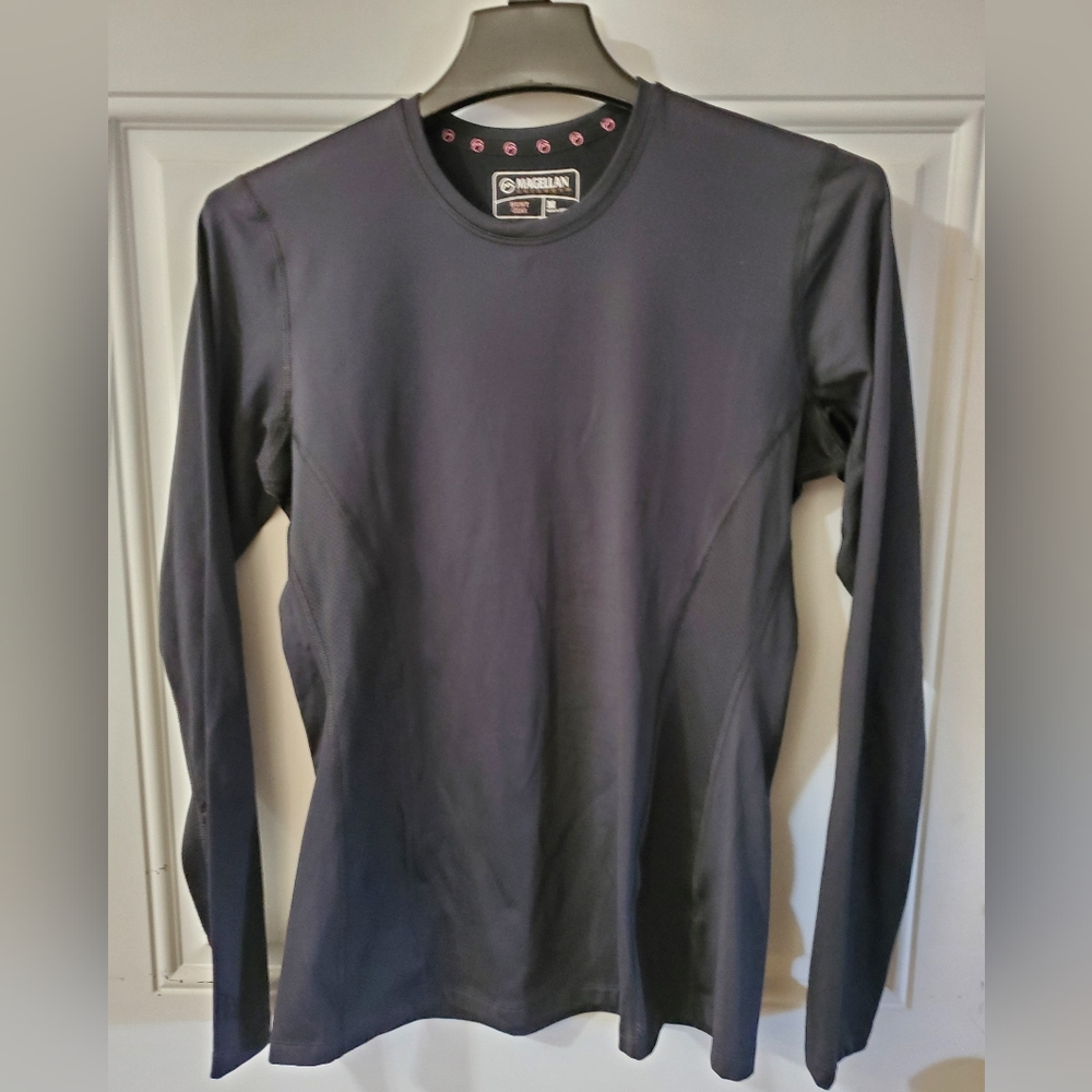 Womans Magellan Hunts Gear Size Medium